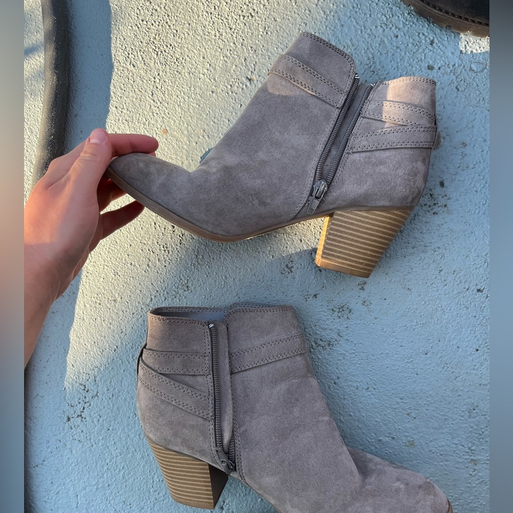 Suede booties - Picture 2 of 2
